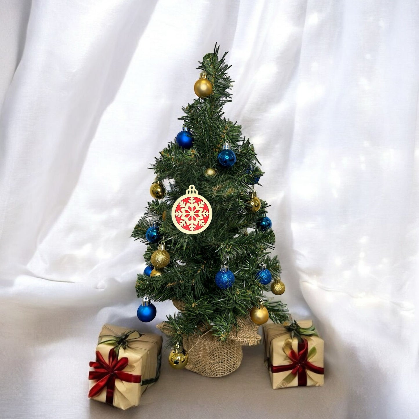Snowflake Wooden Ornament (Set of 6)